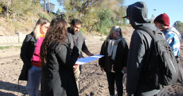 Centenario pedalea hacia el deporte: planean construir una pista BMX en “El Barranco”
