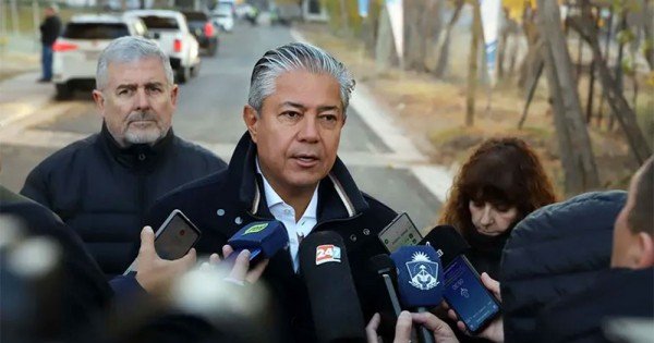 Rolando Figueroa se expresó contra la privatización de las cajas provinciales Rolando Figueroa se expresó contra la privatización de las cajas provinciales