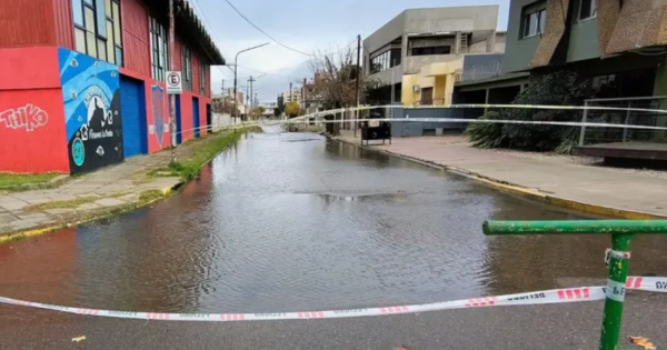 El río y el mar se desbordaron en Viedma: la sudestada generó susto pero no daños graves