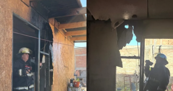 Incendio en Centenario: se prendió fuego la casa que estaban reconstruyendo