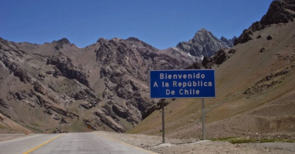 Advierten sobre una página trucha que simula la declaración jurada para cruzar a Chile Advierten sobre una página trucha que simula la declaración jurada para cruzar a Chile
