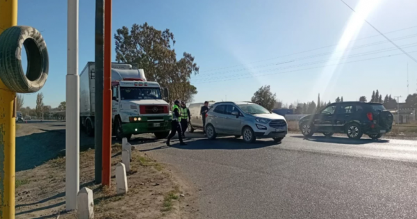 Choque en cadena en plena hora pico volvió a colapsar la Ruta 22 Choque en cadena en plena hora pico volvió a colapsar la Ruta 22