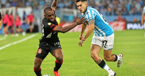 Estudiantes venció a Racing en un histórico 5-4 que lo aleja de la pelea por el título Estudiantes venció a Racing en un histórico 5-4 que lo aleja de la pelea por el título