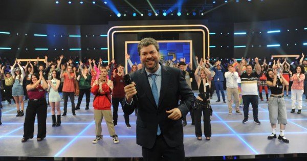 Guido Kaczka debutó con su programa de entretenimiento Guido Kaczka debutó con su programa de entretenimiento