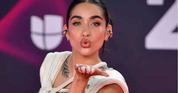 María Becerra se acercó a Zárate para asistir a las familias afectadas por el temporal