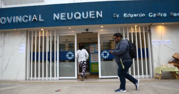 Migración y derechos en jaque: la comunidad boliviana advierte sobre exclusión en Neuquén Migración y derechos en jaque: la comunidad boliviana advierte sobre exclusión en Neuquén