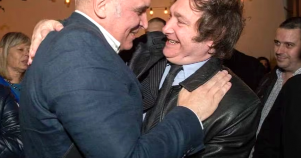 Milei recibe a Espert en La Libertad Avanza y lo lanza como opositor de Kicillof