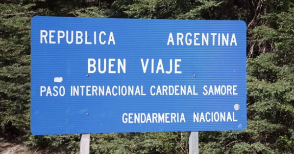 Se esperan largas filas en los pasos fronterizos hacia Chile para Semana Santa Se esperan largas filas en los pasos fronterizos hacia Chile para Semana Santa