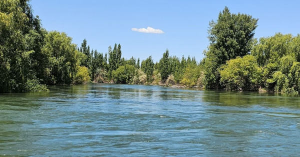 Tomó más de 14 horas recuperar el cuerpo del hombre ahogado en el río Neuquén
