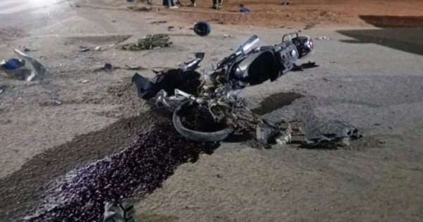 Tragedia en Casimiro Gómez: un auto invadió el carril contrario y provocó una muerte