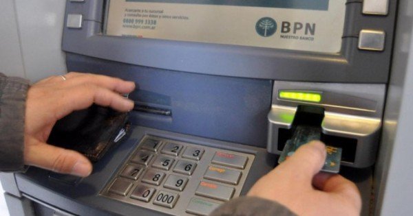 Los estatales neuquinos recibirán un nuevo aumento con los sueldos de julio Los estatales neuquinos recibirán un nuevo aumento con los sueldos de julio