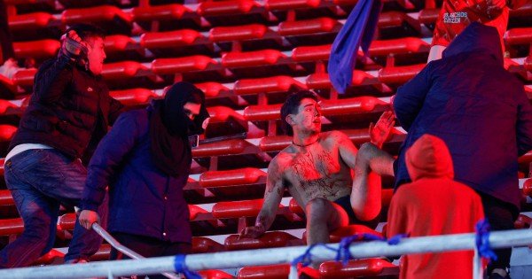 Independiente anunció la expulsión de 25 barrabravas y pidió derecho de admisión de por vida Independiente anunció la expulsión de 25 barrabravas y pidió derecho de admisión de por vida