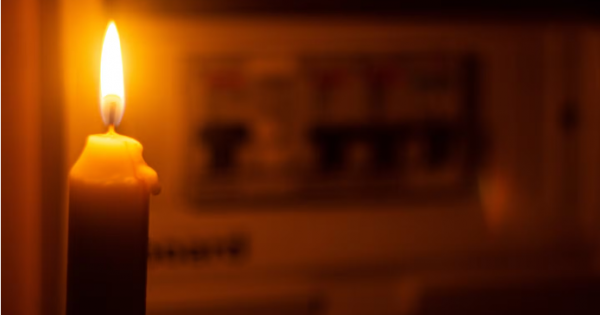 Un apagón dejó a varios barrios de Neuquén sin luz durante la noche: qué pasó