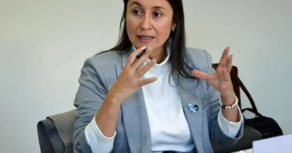 Claudia Mesplatere asumió como subsecretaria de Familia de Figueroa Claudia Mesplatere asumió como subsecretaria de Familia de Figueroa