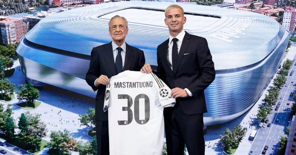 El Real Madrid presentó oficialmente a Franco Mastantuono El Real Madrid presentó oficialmente a Franco Mastantuono