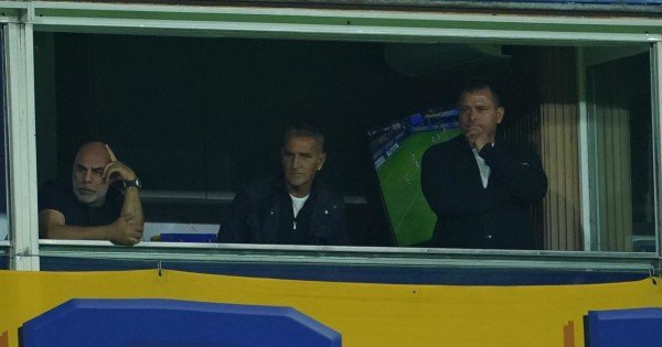 Riquelme disuelve el Consejo de Fútbol de Boca: solo quedará Marcelo Delgado Riquelme disuelve el Consejo de Fútbol de Boca: solo quedará Marcelo Delgado