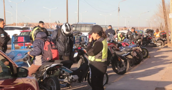 Megaoperativo en Neuquén: secuestraron 60 vehículos por irregularidades Megaoperativo en Neuquén: secuestraron 60 vehículos por irregularidades