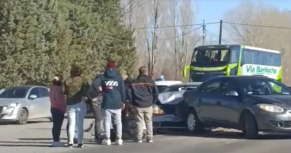 Choque en cadena en la Ruta 22 dejó heridos y generó caos vehicular en General Roca