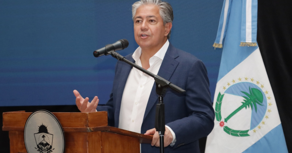 Figueroa lanzó el Plan Neuquino para la Vivienda: más de 10 mil soluciones habitacionales