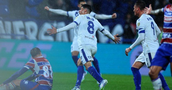 Vélez eliminó a Fortaleza y enfrentará a Racing en cuartos de final