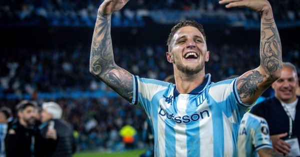 Racing se lo dio vuelta con épica a Peñarol y enfrentará a Vélez en cuartos