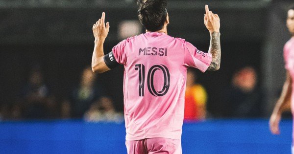 Con doblete de Messi, Inter Miami eliminó a Orlando City y jugará la final