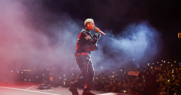 Tiago PZK deslumbró en la Fiesta Nacional de la Nieve: un show inolvidable