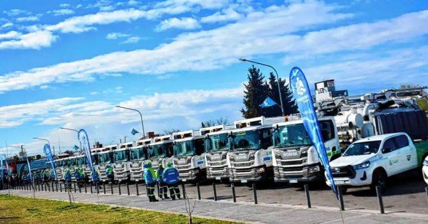Mariano Gaido presentó la nueva flota de camiones para la recolección de residuos