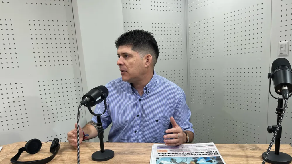 “Mientras hablan de Cristina, en Valle Viejo se hunden camiones en las calles” “Mientras hablan de Cristina, en Valle Viejo se hunden camiones en las calles”