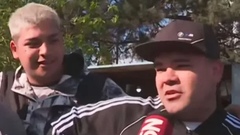 “Nos ofrecieron .000 por persona”: denuncian que ofrecen dinero para asistir al acto de Milei en Moreno “Nos ofrecieron .000 por persona”: denuncian que ofrecen dinero para asistir al acto de Milei en Moreno