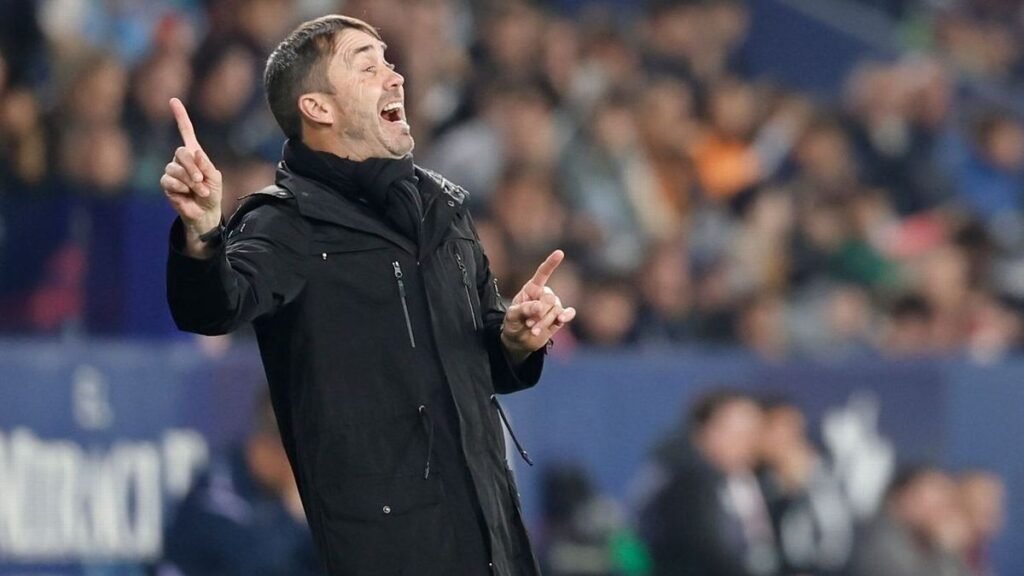 La dirigencia de River contactó al “Chacho” Coudet