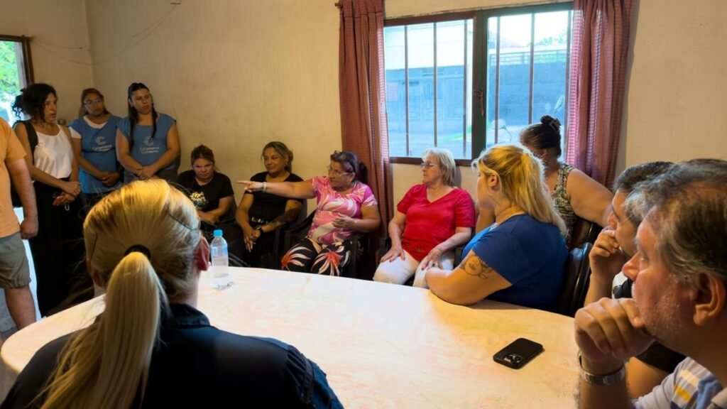 Realizaron nuevos foros de seguridad en barrios de la Capital