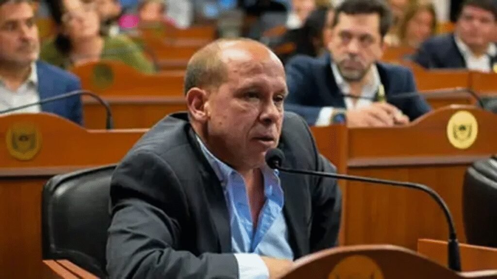 Zavaleta se siente “defraudado” por la postura de Elijo Catamarca en la reforma laboral Zavaleta se siente “defraudado” por la postura de Elijo Catamarca en la reforma laboral