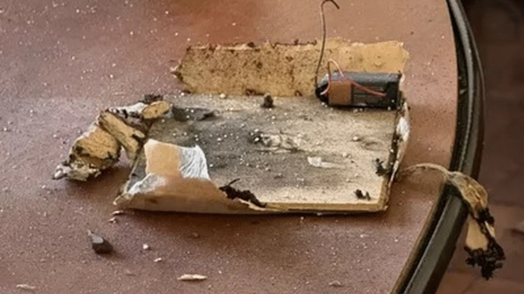 4 heridos por un paquete bomba que explotó en la Escuela de Gendarmería 4 heridos por un paquete bomba que explotó en la Escuela de Gendarmería