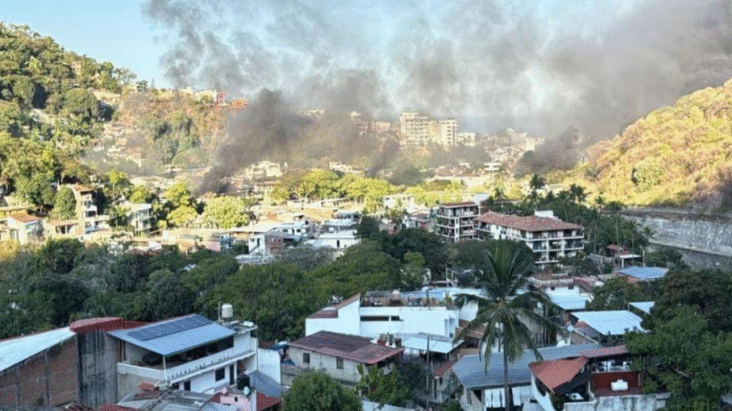 Ataques en distintos puntos de México tras la muerte del líder del Cartel de Jalisco