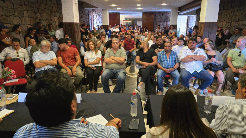 La Cámara de Proveedores Mineros de Andalgalá marcó diferencias tras un encuentro con CAPROMIN