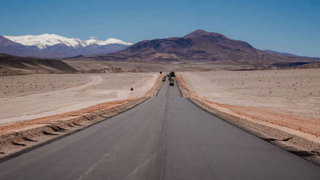Raúl Jalil recorrió la obra de Ruta 43 y se prevé que en abril esté finalizada la Sección I