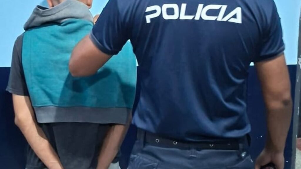 Arrestado por intentar robar una garrafa