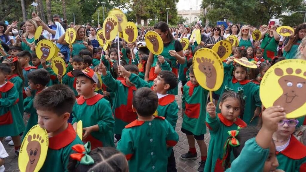 Los jardines municipales homenajearon a la Virgen del Valle en el tradicional “Vallecito”