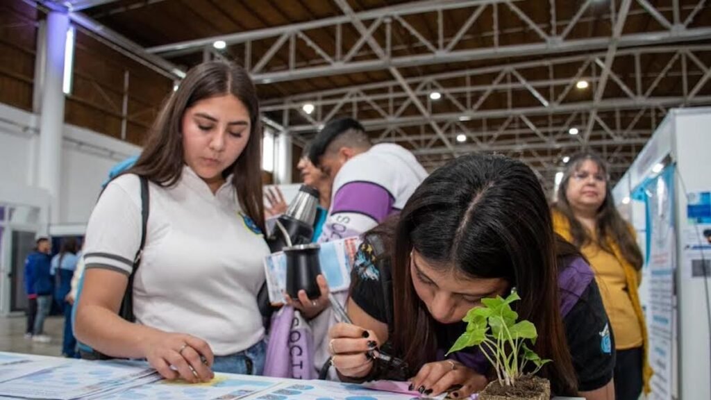 Catamarca lanza un programa de becas universitarias