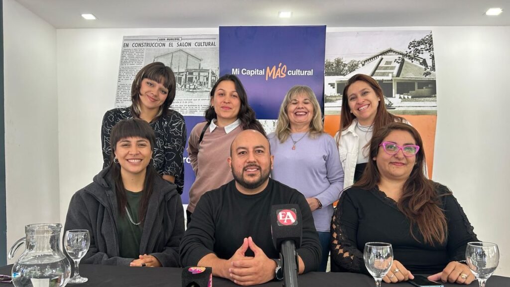 La Comedia Municipal estrena la obra “Una mujer frente al hielo”