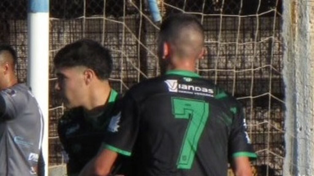 Goleó Social Rojas y venció San Martín