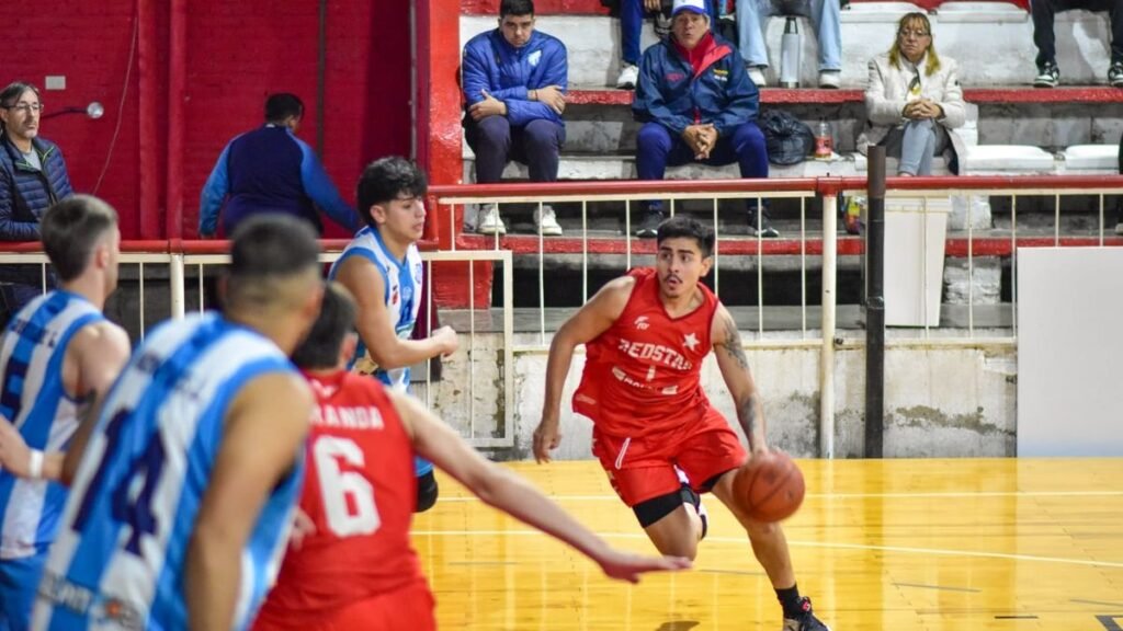 Red Star ganó como local y estiró su buena racha