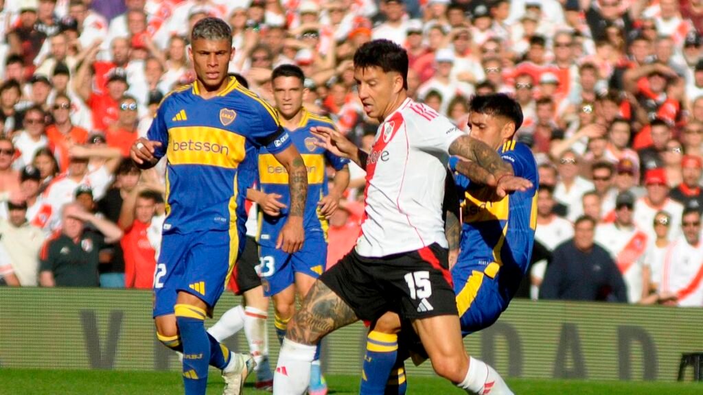 River recibe a Boca en un nuevo Superclásico