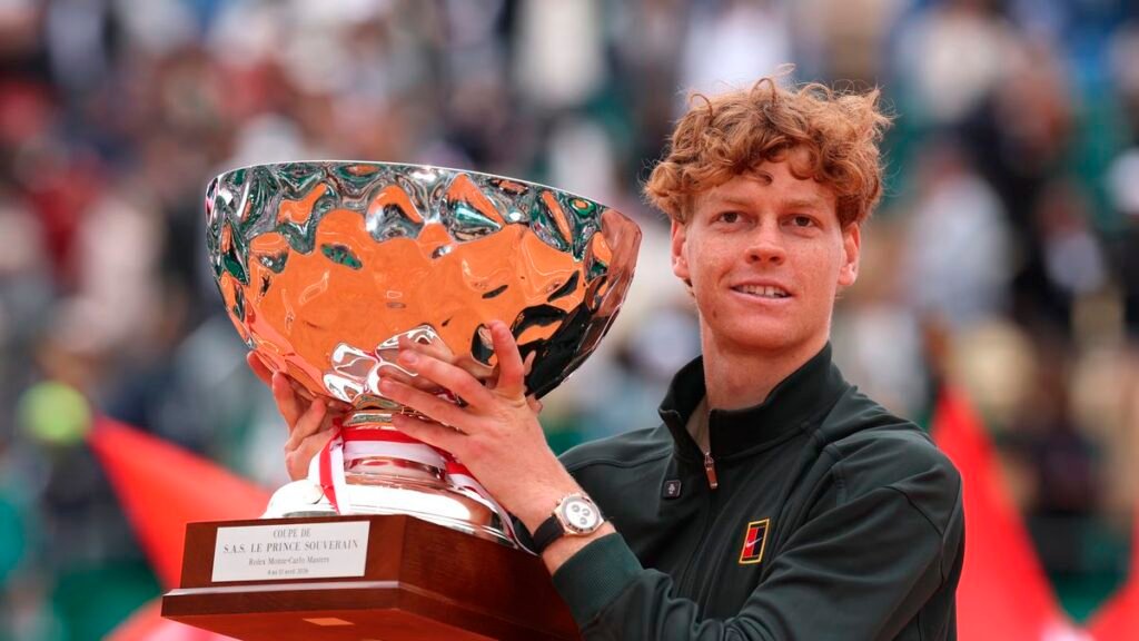 Ganó Sinner y recuperó el primer puesto de ATP Ganó Sinner y recuperó el primer puesto de ATP