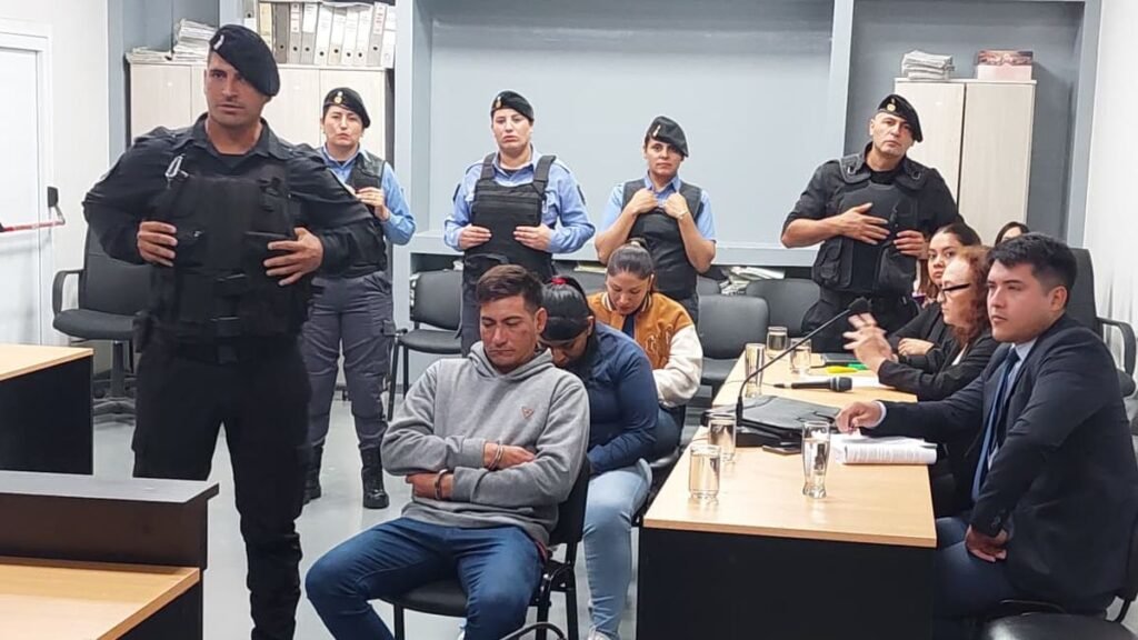 Las defensas pidieron la nulidad del juicio popular  y cuestionaron al jurado