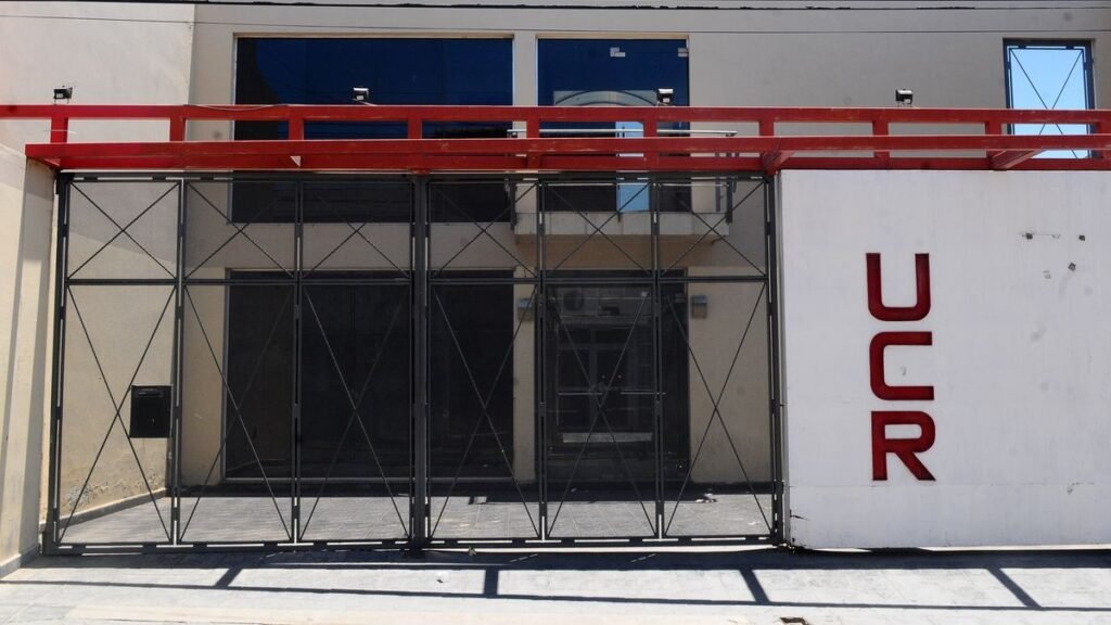La UCR habló de “cinismo político” de dirigentes expulsados