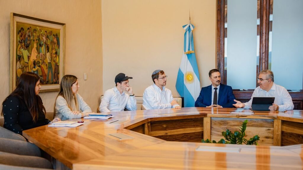 Inversión privada en Belén: avanza el proyecto de plantación de pistachos