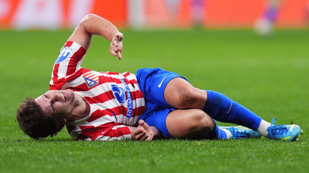Julián Álvarez salió lesionado en la Champions y encendió las alarmas, a 43 dìas del Mundial