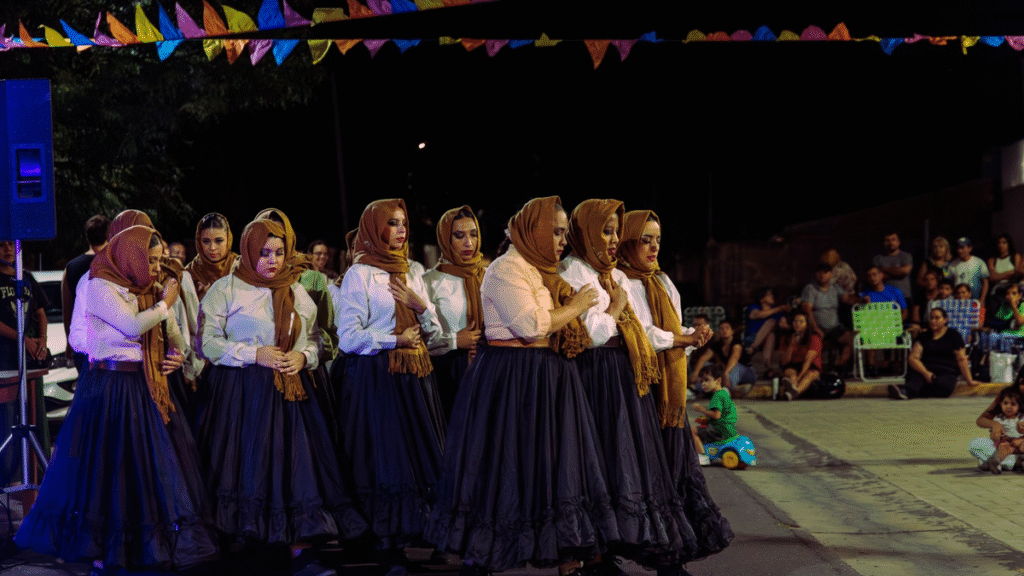 Casa de la Puna vivió una jornada de fe con danzas y música en Viernes Santo Casa de la Puna vivió una jornada de fe con danzas y música en Viernes Santo